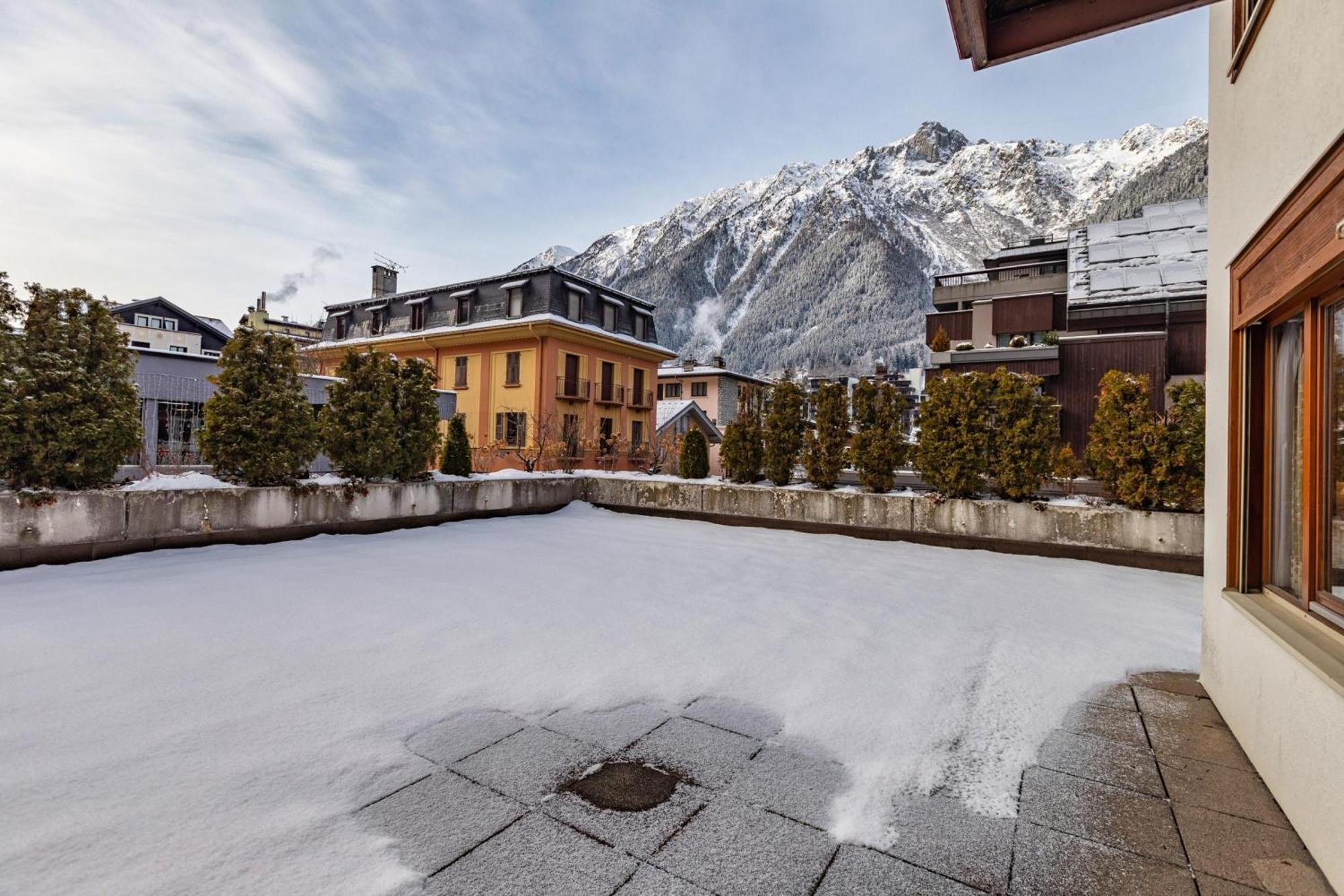 Duplex Aiguille Du Midi Large Terrasse - Happy Rentals Шамоні Екстер'єр фото