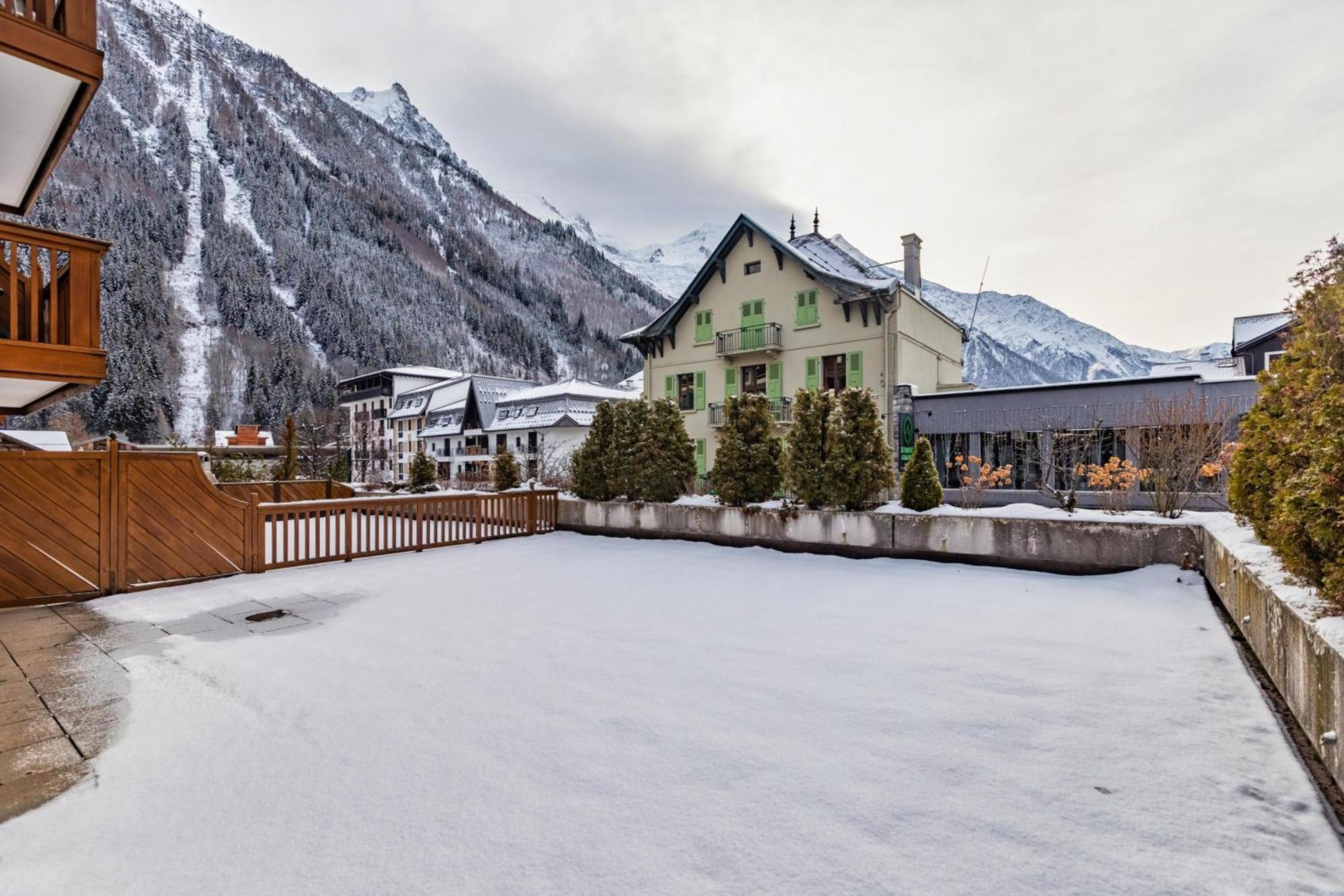 Duplex Aiguille Du Midi Large Terrasse - Happy Rentals Шамоні Екстер'єр фото